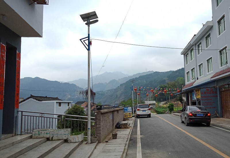 節(jié)能環(huán)保太陽(yáng)能路燈應(yīng)用前景分析廠(chǎng)家